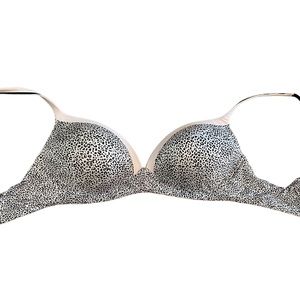 Body By Victoria’s Secret Non Wire Leopard Bra